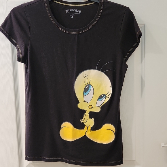 Warner Bros. Tops - Warner Bros. Looney Tunes Black Tee Yellow & Blue Tweety Bird Graphic Women's L